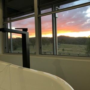 Meet your Posher, Ellie